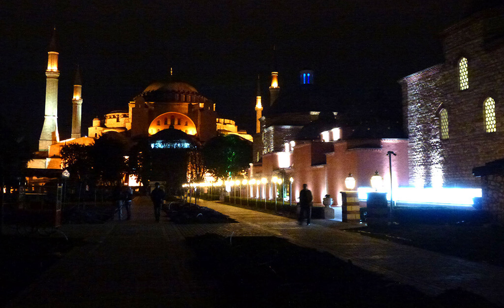 sainte-sophie-nuit-istambul